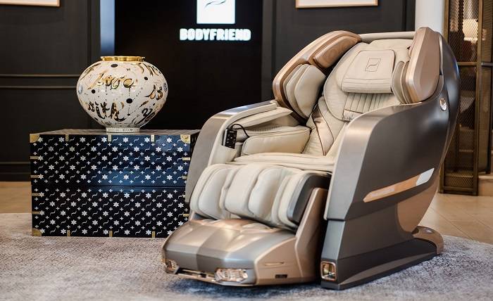 There are five benefits to using a massage chair